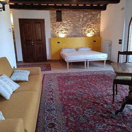 Konukevi La Pietruzza 3*